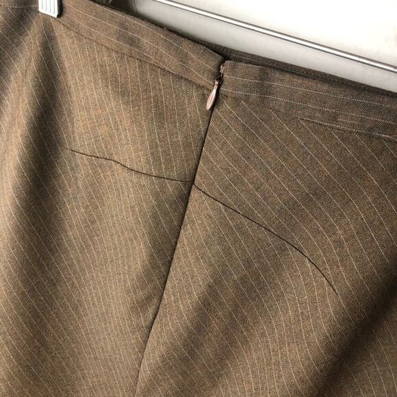 BCBG Brown Striped Skirt Size 4 - Picture 4 of 6